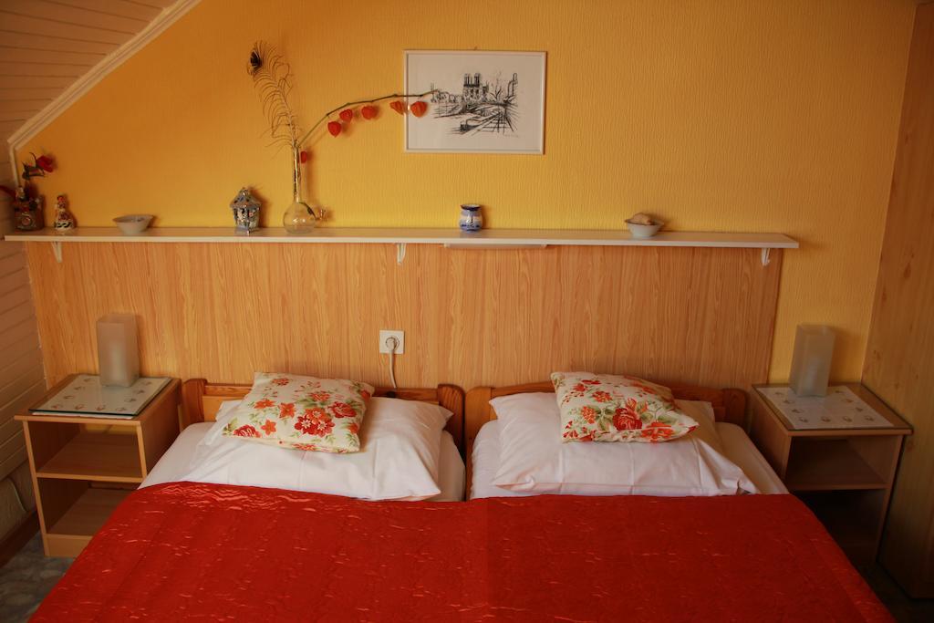 Mekina Guesthouse Марібор Екстер'єр фото