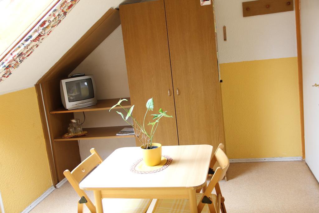 Mekina Guesthouse Марібор Номер фото