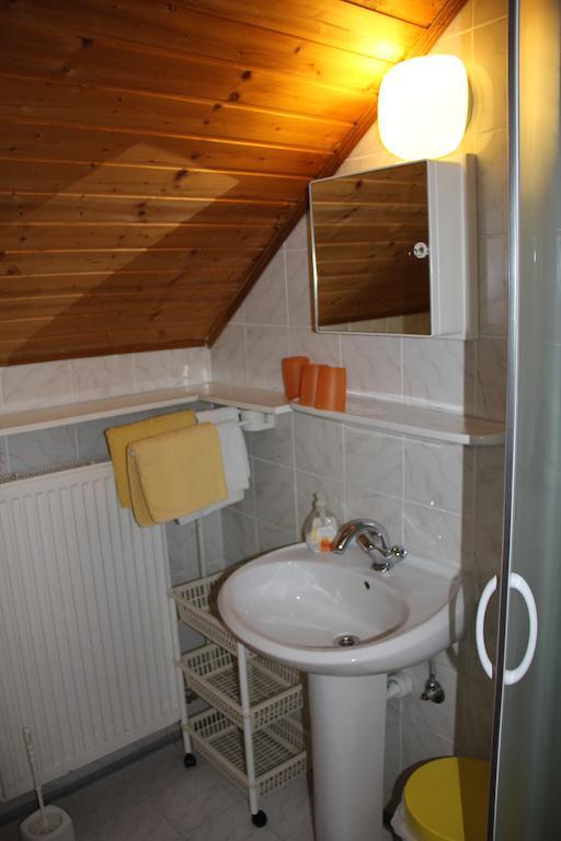 Mekina Guesthouse Марібор Номер фото