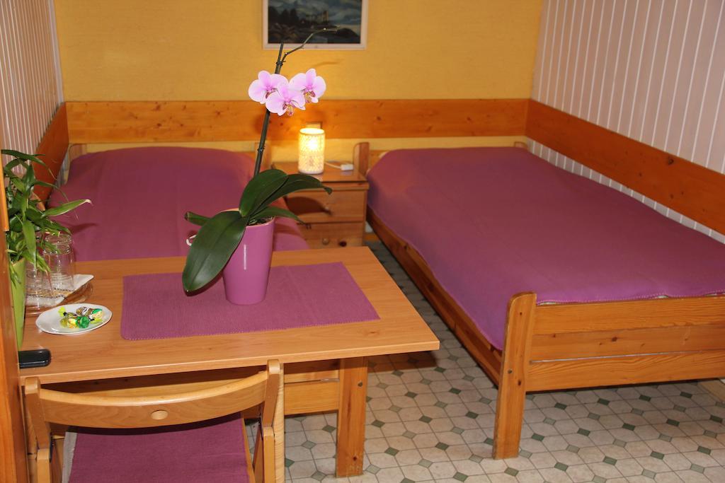 Mekina Guesthouse Марібор Номер фото